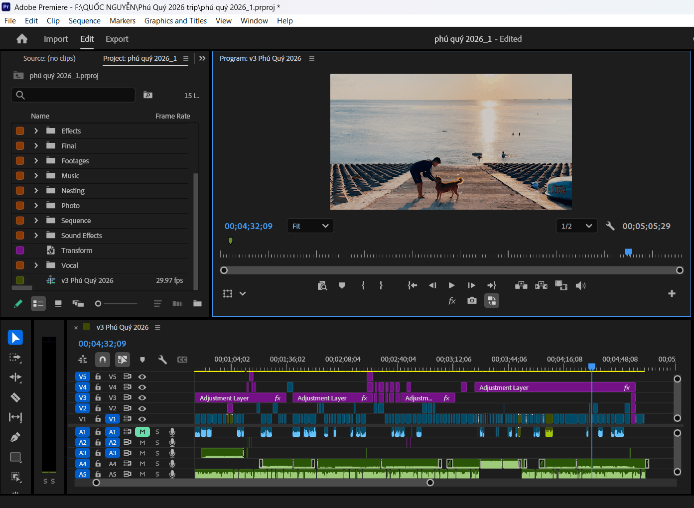 Timeline Premiere của một project video Phú Quý với nhiều track video và audio, khung hình đang xem hiện trên Program Monitor